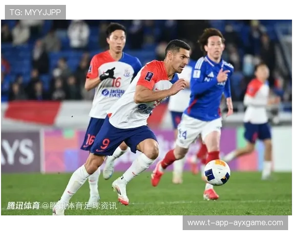 上海申花队换帅：博阿斯卸任，曹阳接任，上海申花的队员