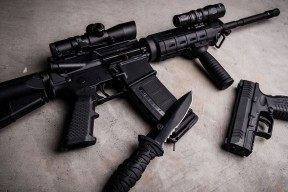 AYX体育-足球俱乐部转会操作更加规范，足球俱乐部转会时间