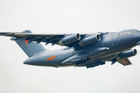 爱游戏中国官方网站平台-门将脚下技术是否直接影响整队控球稳定性，门将下地