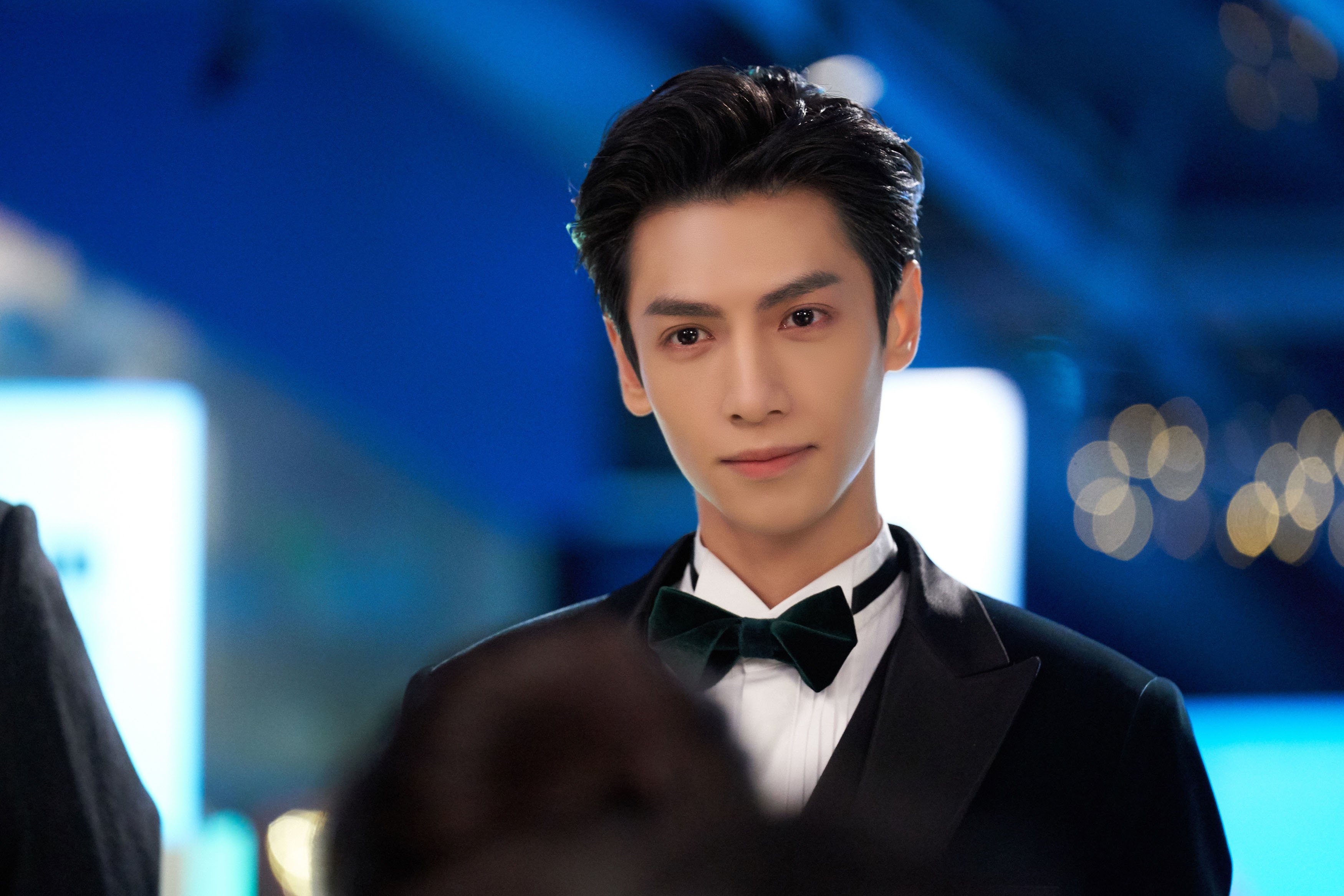 拉齐奥持续控球牵引对方整体移动,拉齐奥的传奇球员