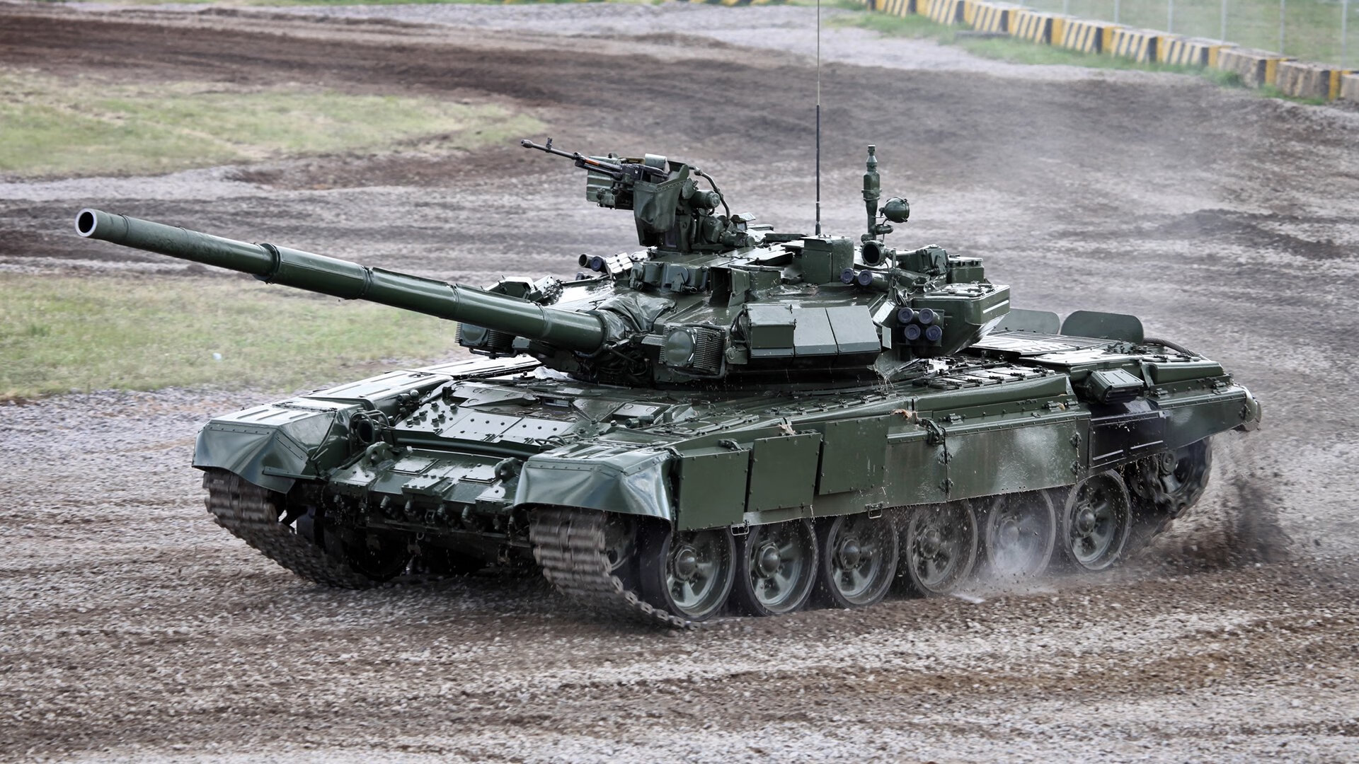 奥斯马尔·奥尔韦拉赛场表现获教练肯定，奥马尔 奥尔蒂斯